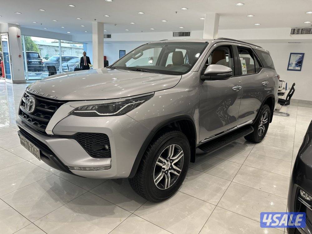 تويوتا فورتينر موديل 20232