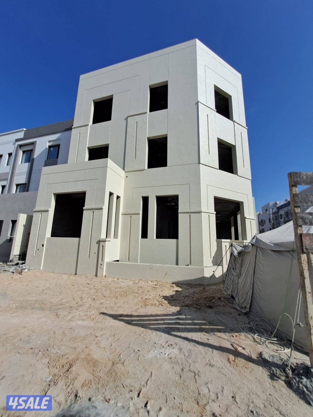 بإدارة المهندس أحمد 👍مقاولات عامة👌بناء وذيادة ادوار وصيانة9