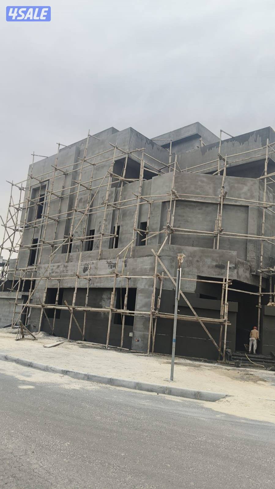 بإدارة المهندس أحمد 👍مقاولات عامة👌بناء وذيادة ادوار وصيانة15