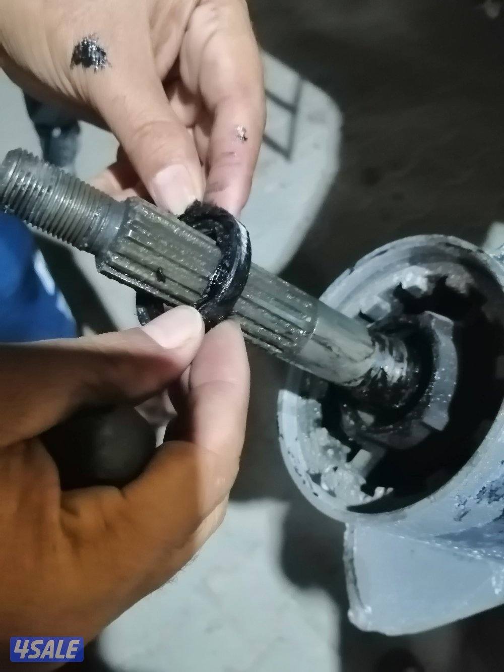 ميكانيكي كهربائي طراد جهاز ais8