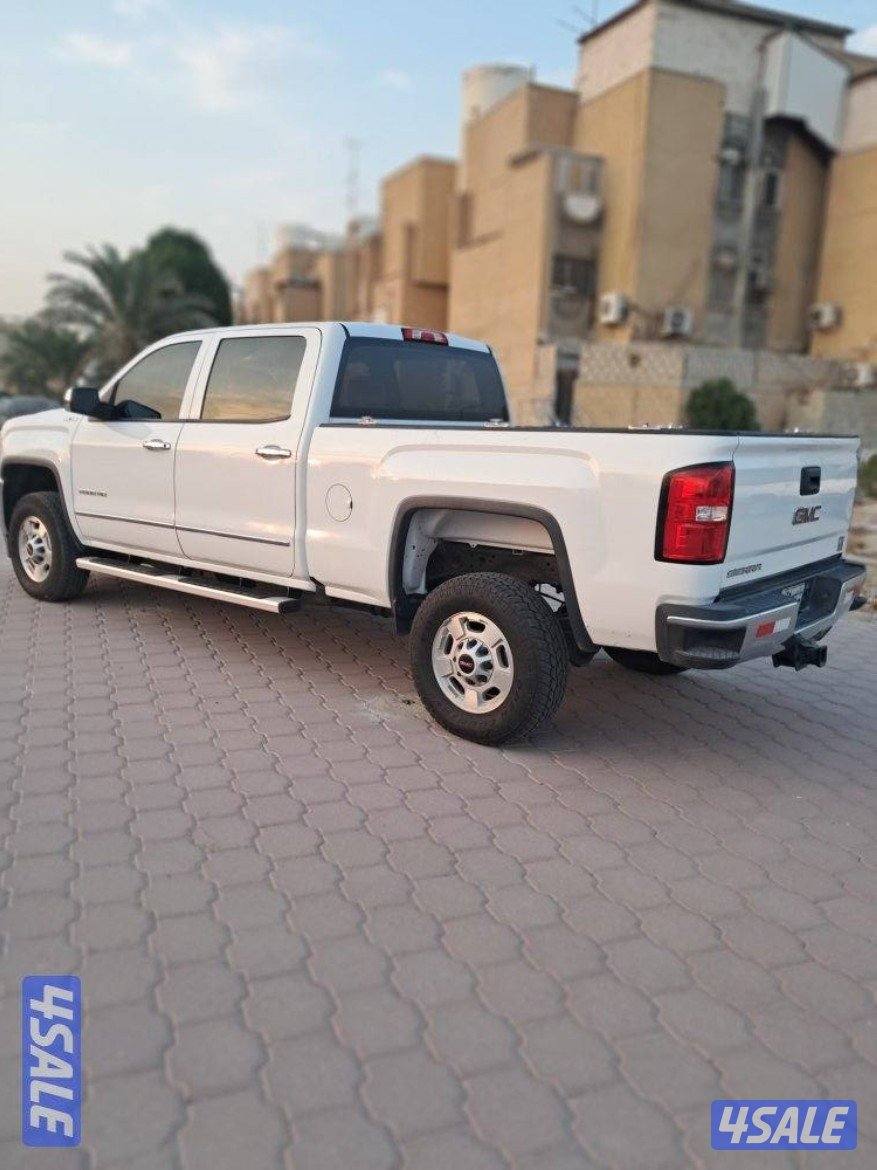 للبيع وانيت سيرا موديل 2019 ماشي 88 الف غمارتين شرط الفحص3