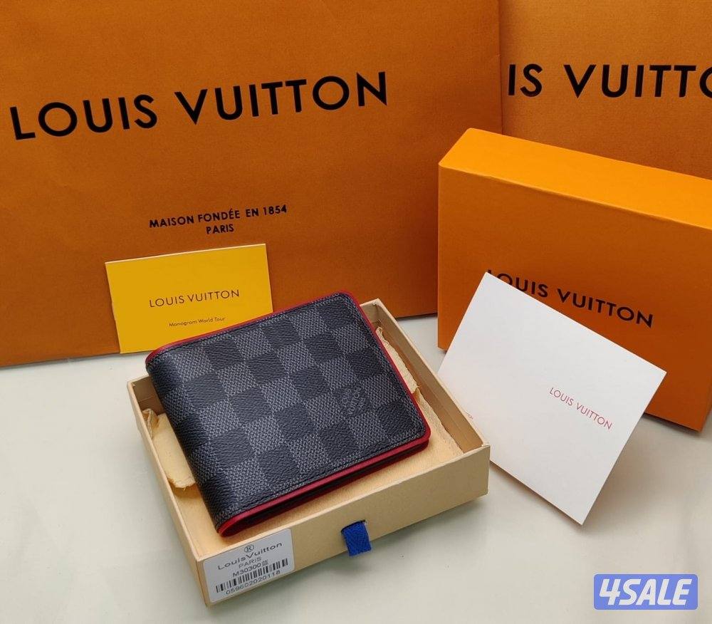 محفظة الدرجة الأولى… لأن الفخامة تبدأ من التفاصيل.0