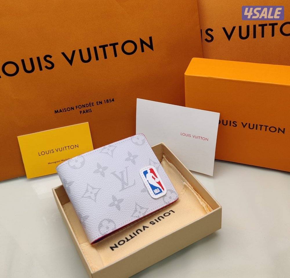 محفظة الدرجة الأولى… لأن الفخامة تبدأ من التفاصيل.7