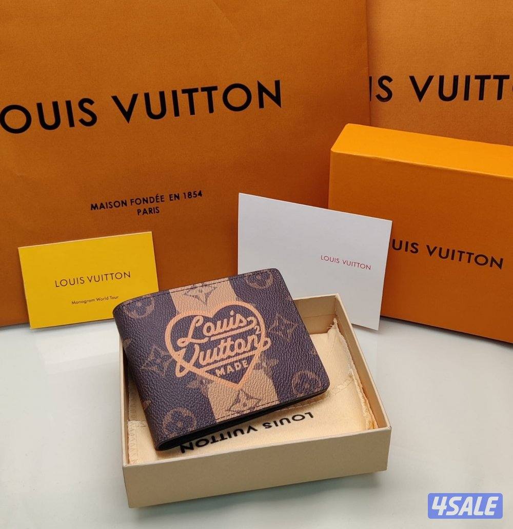 محفظة الدرجة الأولى… لأن الفخامة تبدأ من التفاصيل.9