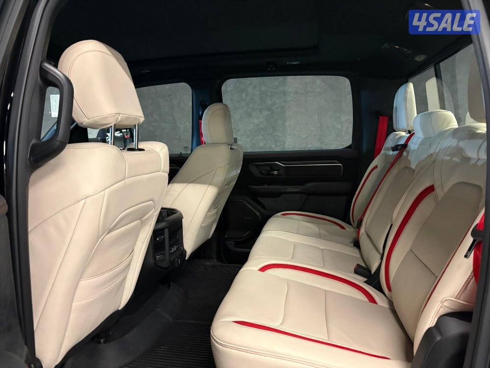 وانيت دودج رام RHO6