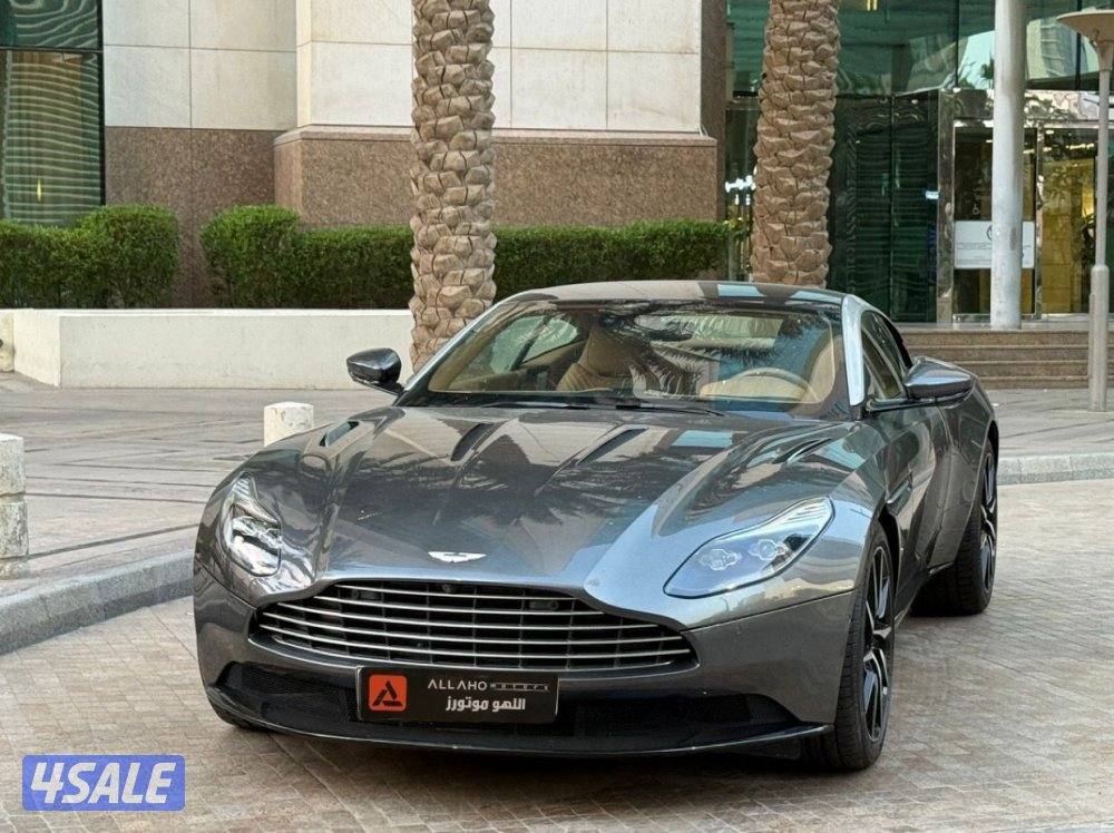 اوستن مارتنDP11 LAUNCH EXITIONموديل2017 عداد21الف وارد الكويت0