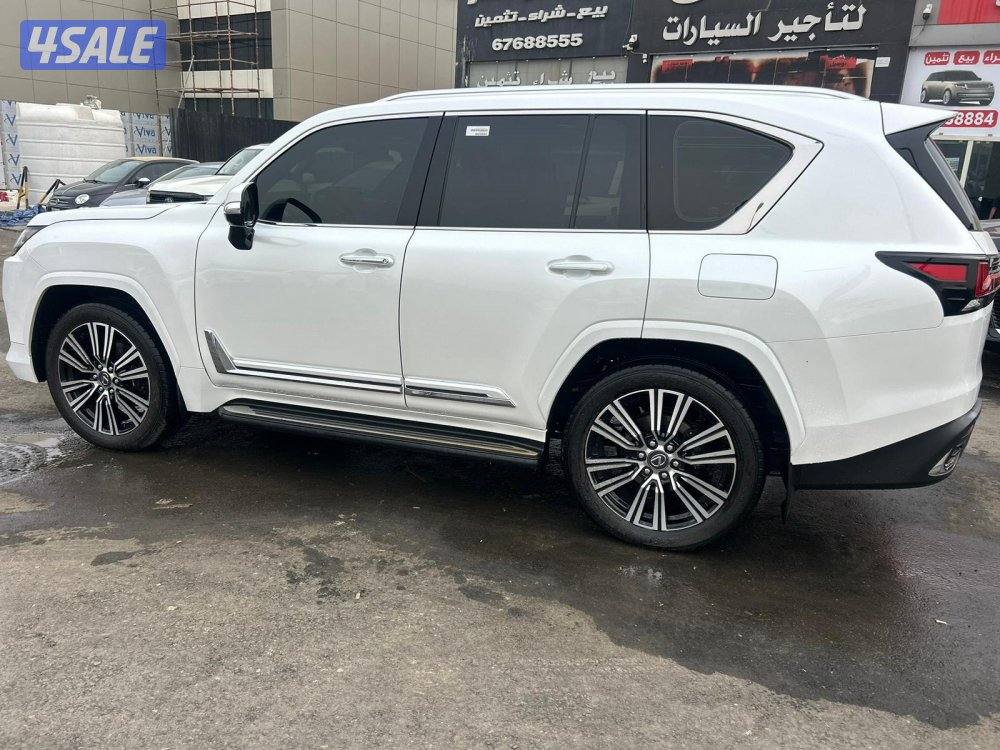 لكزس LX600 درجة اولى  twinturbo .V62