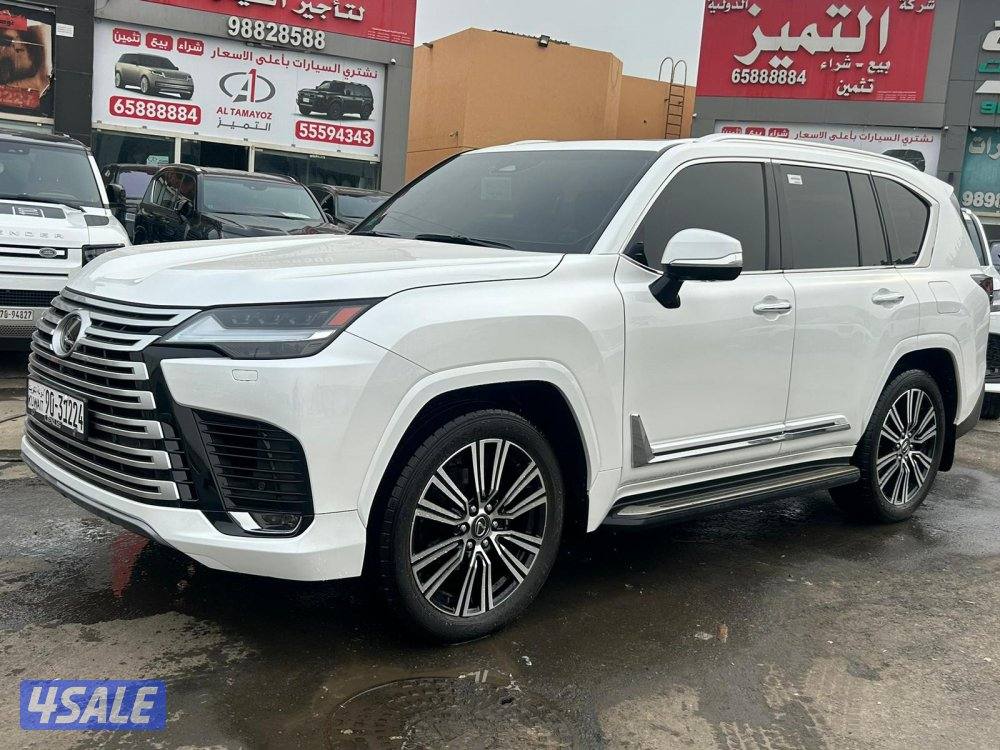 لكزس LX600 درجة اولى  twinturbo .V68