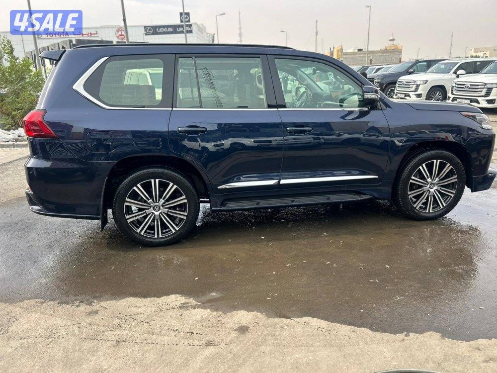 لكزس LX570 درجة اولى3