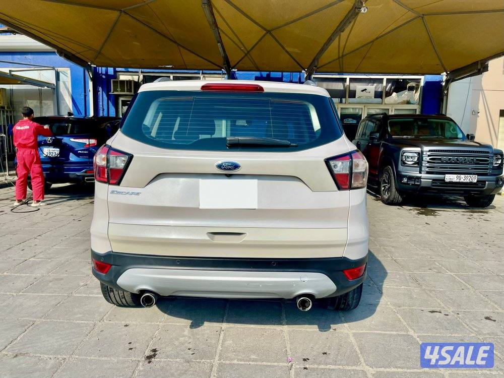 فورد اسكيب 2019 صبغ الوكاله بالكامل عداد ١٢٧ الف شرط الفحص12