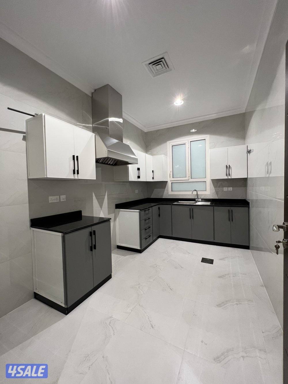 | للاجار شقق معا سطح غرب و جنوب |9