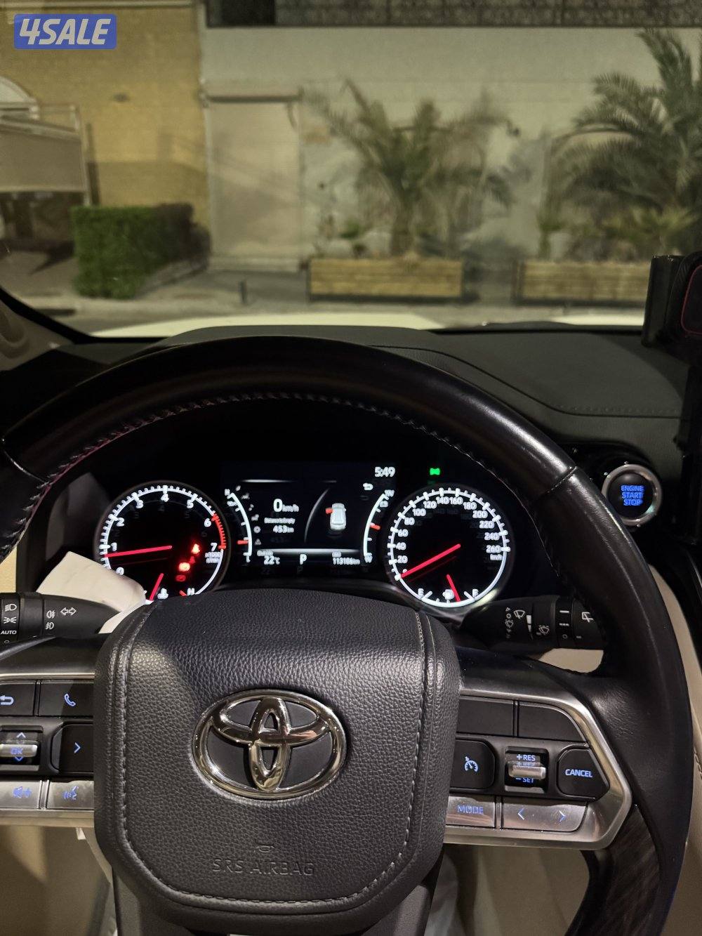 لاند كروزر 2022 Vx وكالة الدرجة الاولى بدون تيربو6