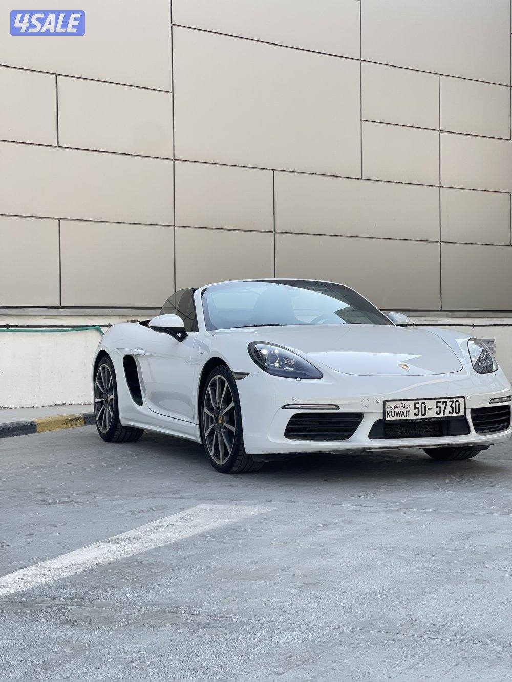 للبيع بورش بوكستر موديل 2018 صبغ الوكالة3