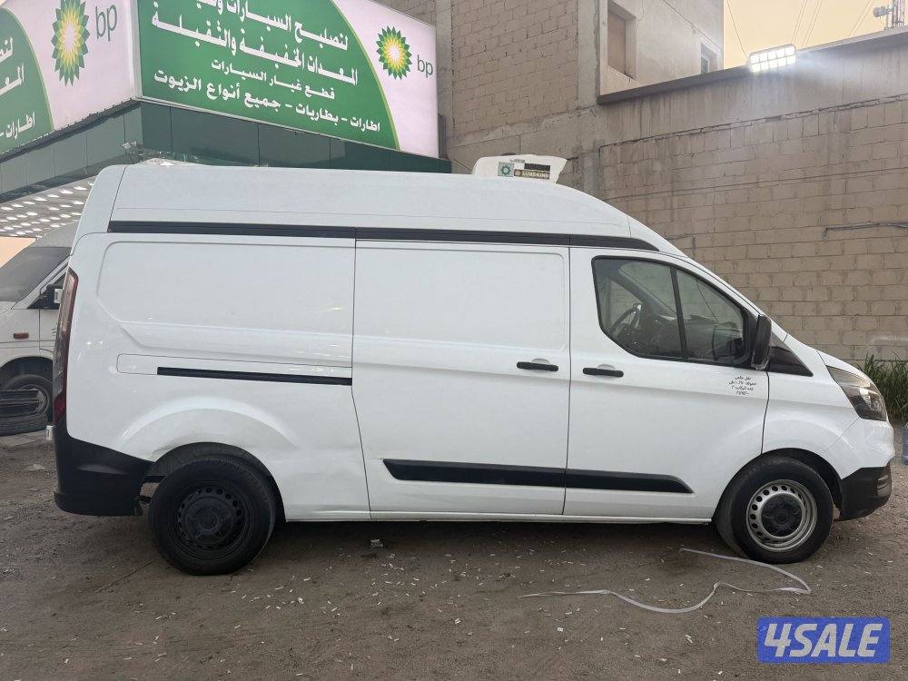 للبيع فورد ترانزيت2021 ثلاجه2