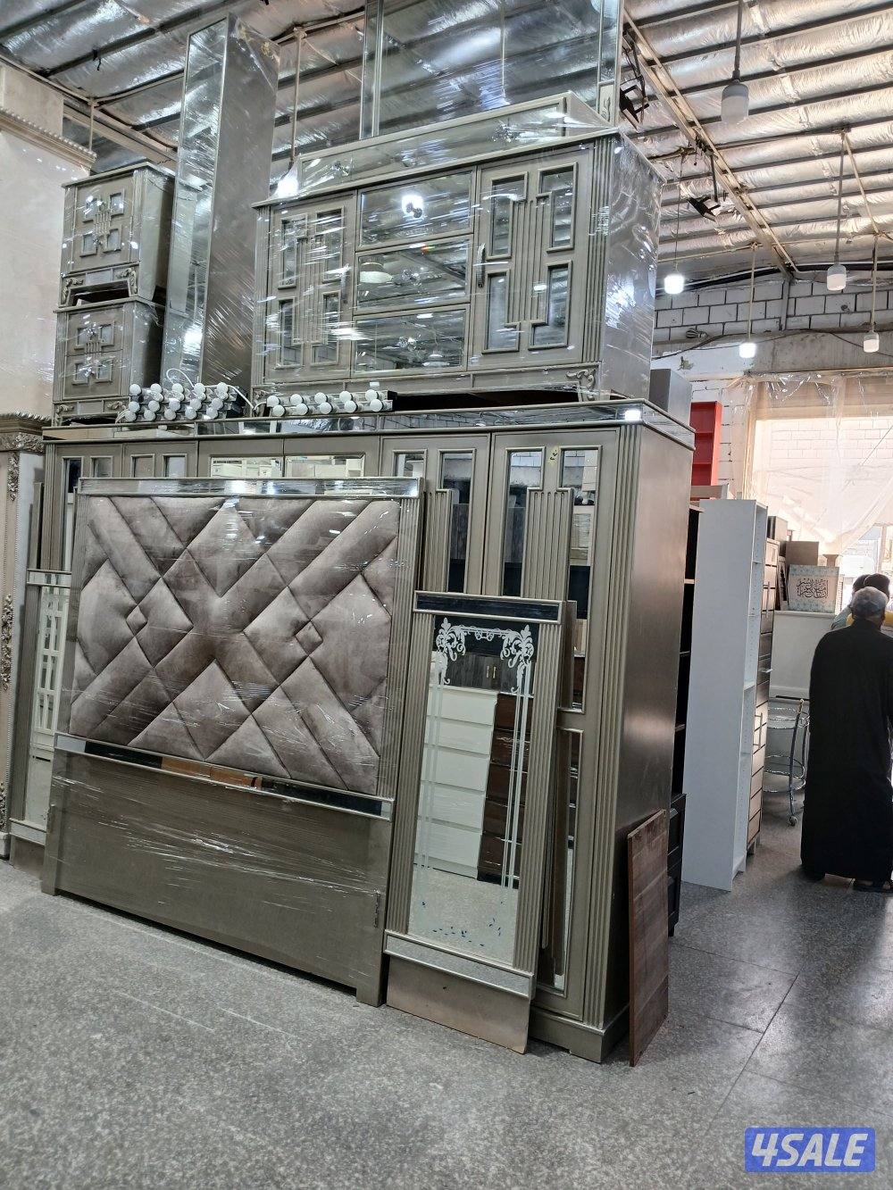 نشتري الأثاث المستعمل غرف نوم كبتات اجهزه كهربائيه تكيفات والشقق الكام4