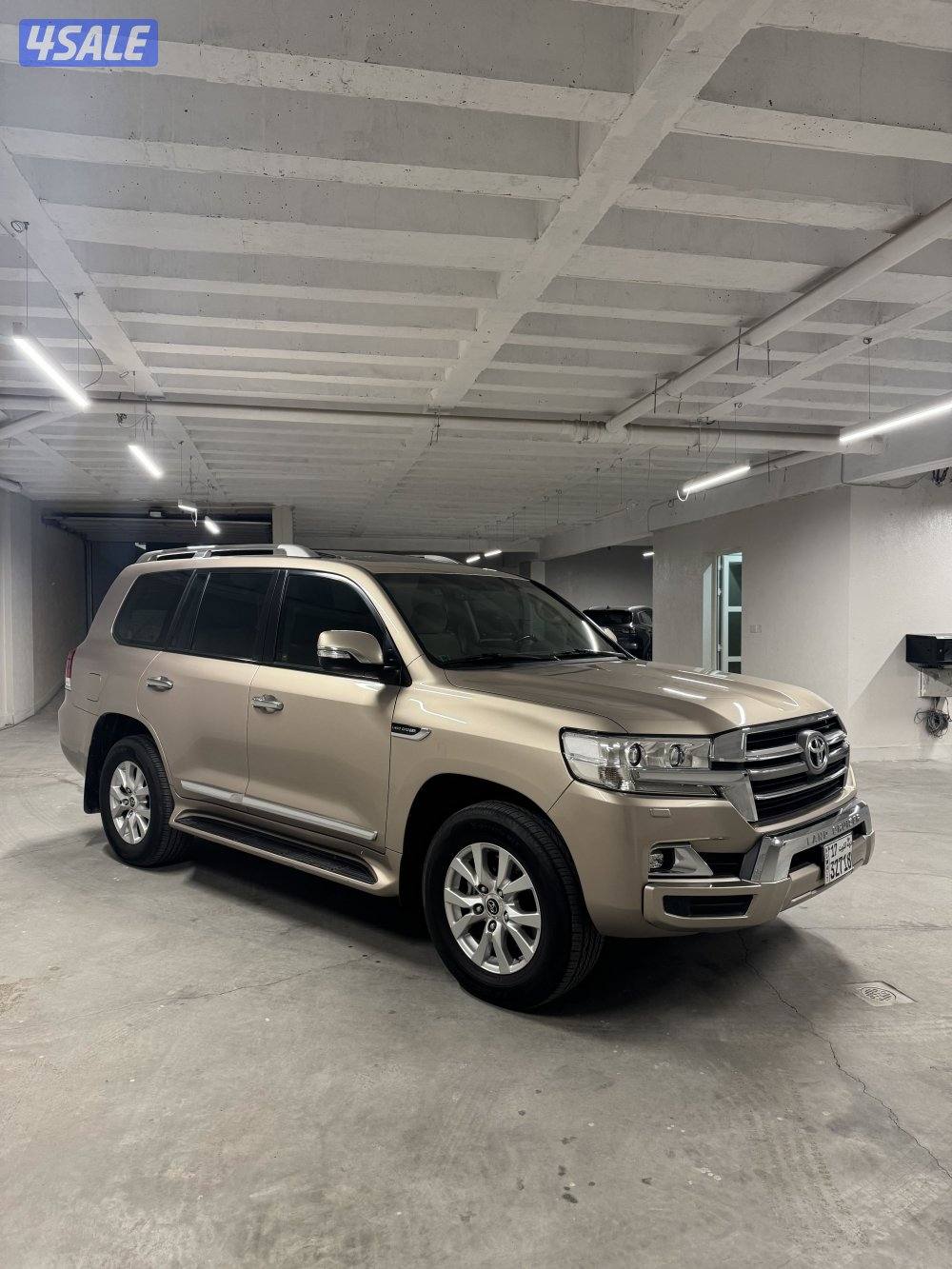 لاندكروز 2020 ماشي 155 وارد الساير1