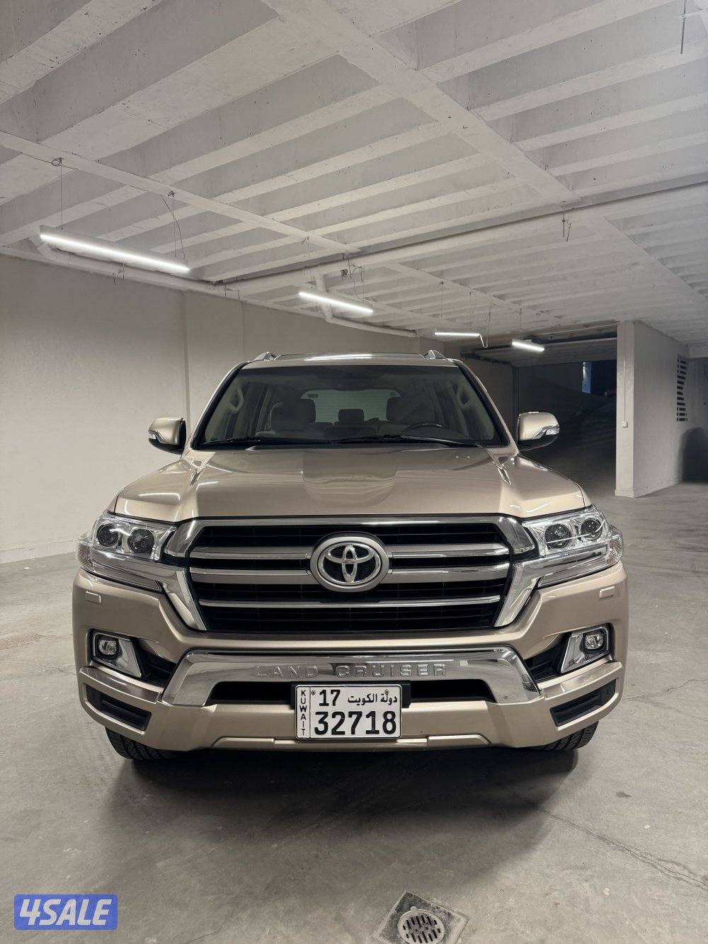 لاندكروز 2020 ماشي 155 وارد الساير4