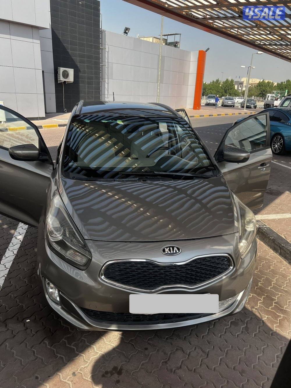 كيا كارينز 20156