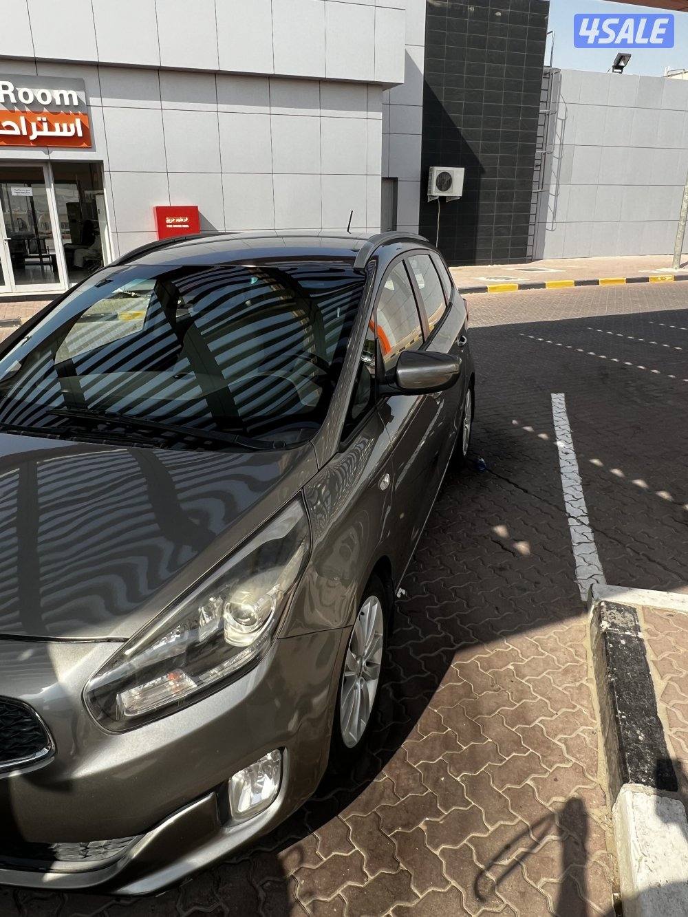 كيا كارينز 201510