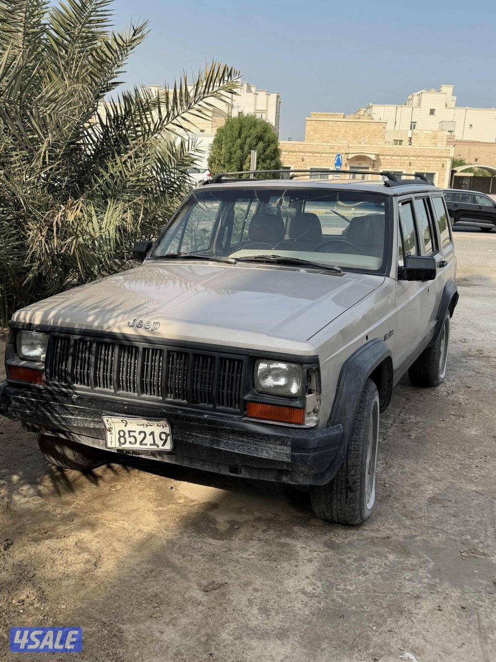 جيب شروكي قير عادي1