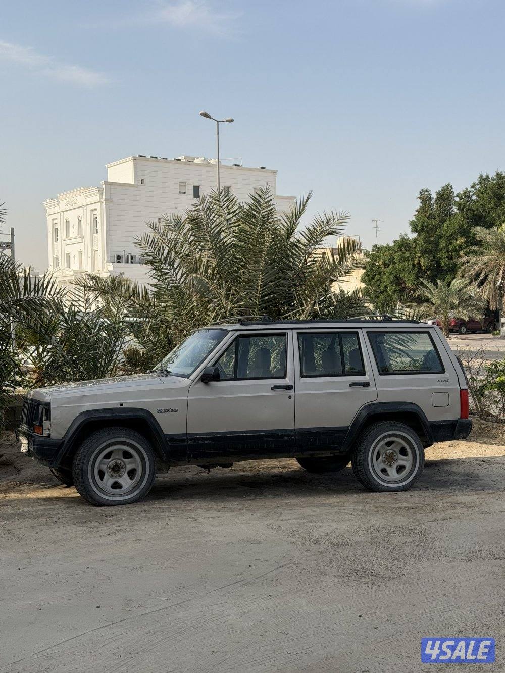 جيب شروكي قير عادي2