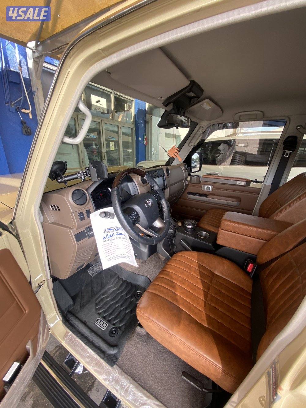 للبيع لاندكروزر LC763