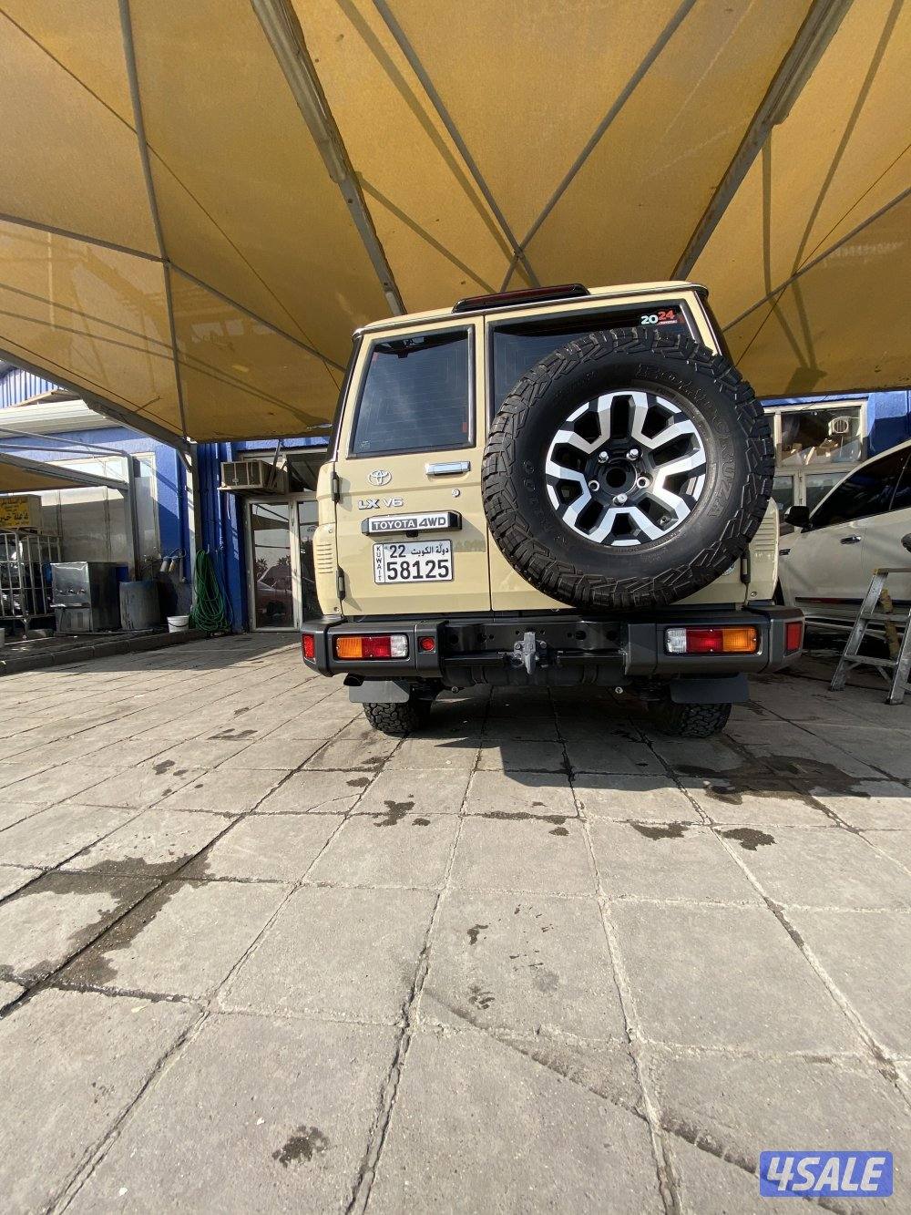 للبيع لاندكروزر LC767