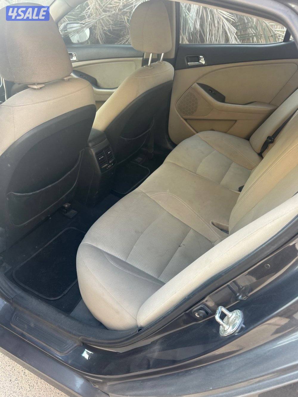 للبيع كيا اوبتيما 2014 ماشي 567 الف3