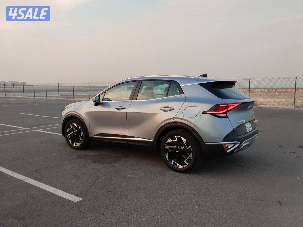 الفئة الوسط EX سبورتاج 2023 شرط الفحص بحالة الوكالة8