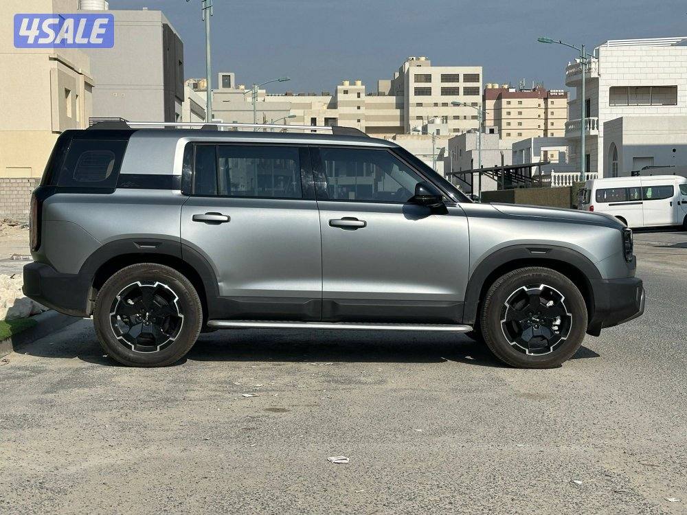 BJ30 موديل 2025 ماشي: 5 ألف5