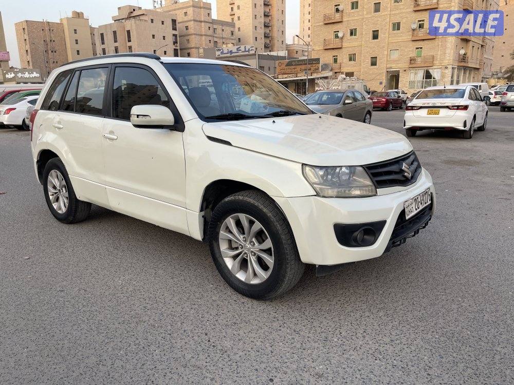 للبيع جيب سوزوكي موديل 2014 ( واتساب فقط )4