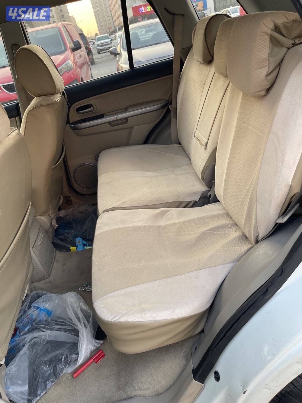 للبيع جيب سوزوكي موديل 2014 ( واتساب فقط )7