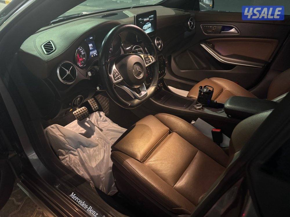Mercedes Benz CLA2504