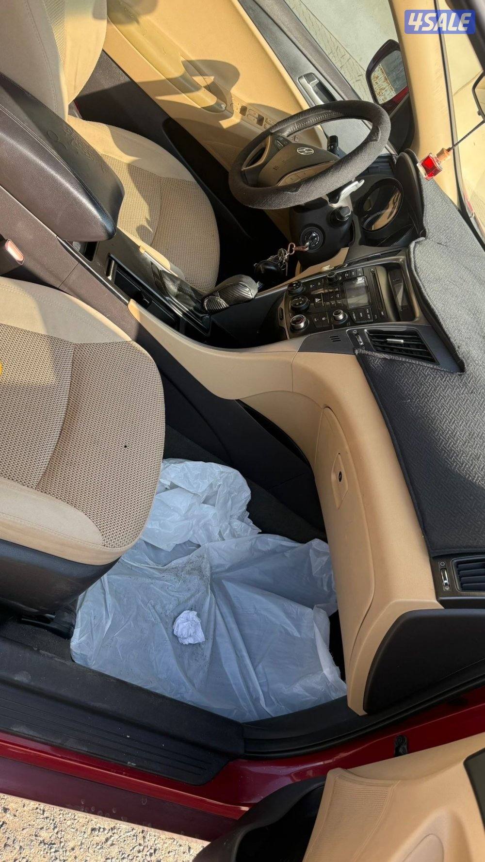 سوناتا بحالة الوكالة نظيفه جداً شرط الفحص قير ماكينه شاصي موديل ٢٠١٤6