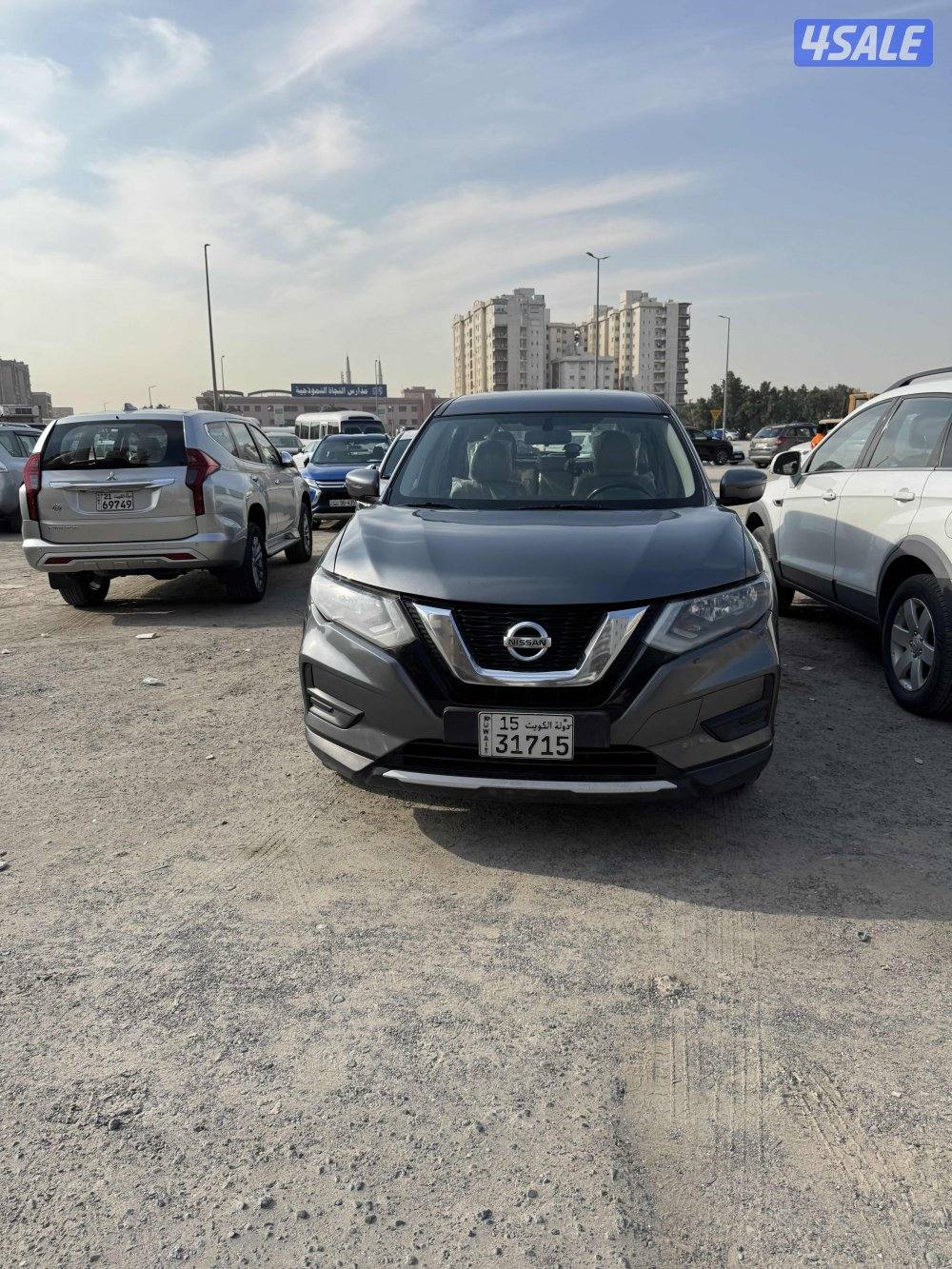 للبيع نيسان اكس تريل ٢٠١٨ ماشي ٢١٩ وقابل للزياده2