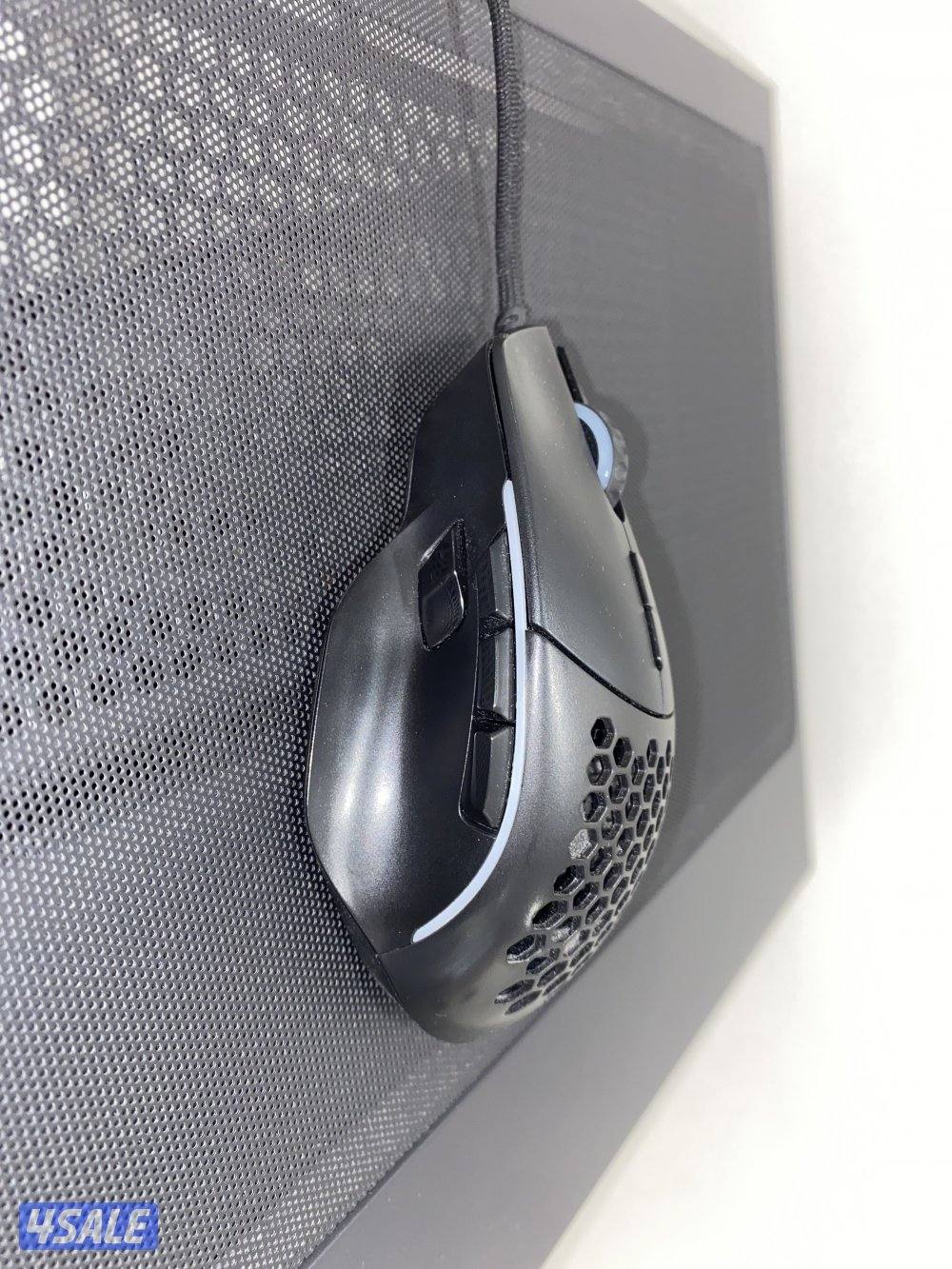 شبه جديد مواصفاتهi5-13400f rtx4060 16gb ٧مراوح مع كيبوردوماوس وشاشة1651