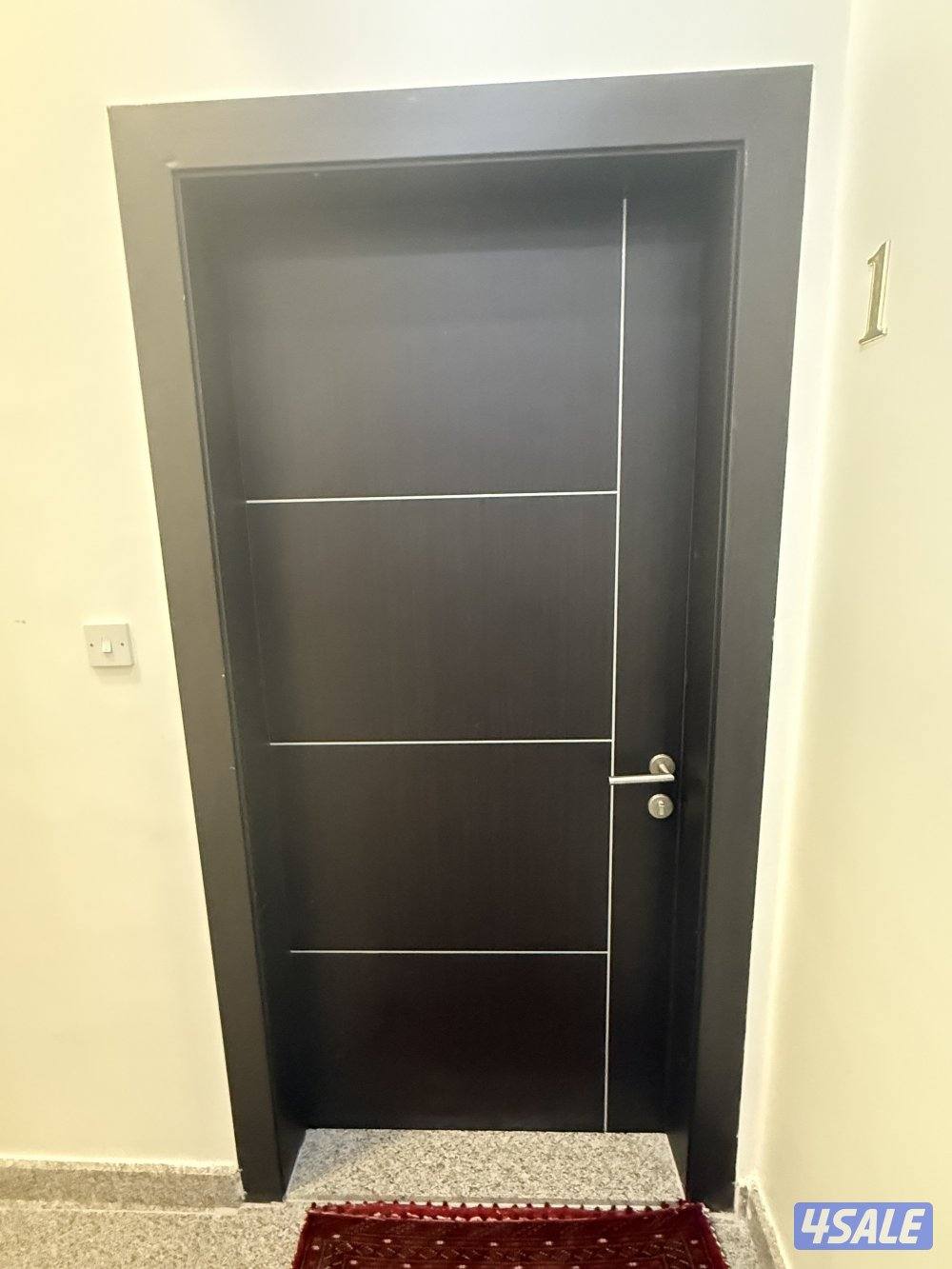 صباغ خشب و نجار صبغ باب وكبتات صبغ نارى و لكر1