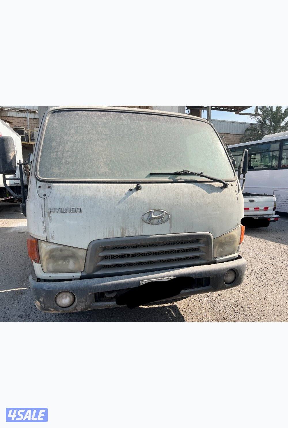 البيع منظور هيونداي موديل 20112