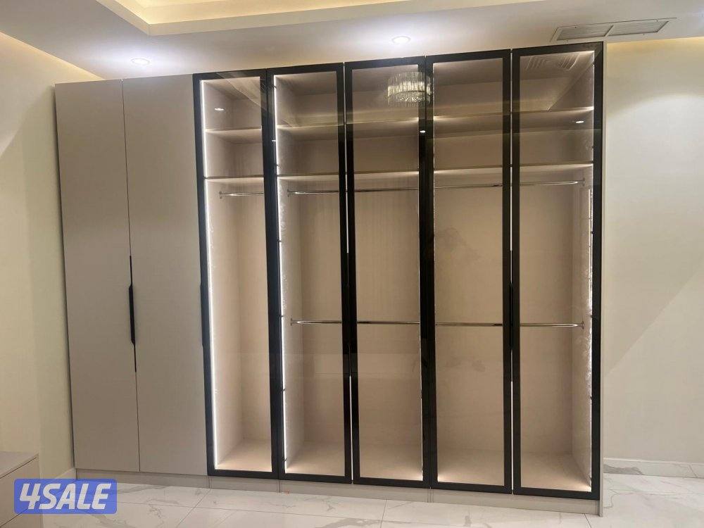 نجار وصباغ خشب صبغ باب وكبتات وغرفة نوم9