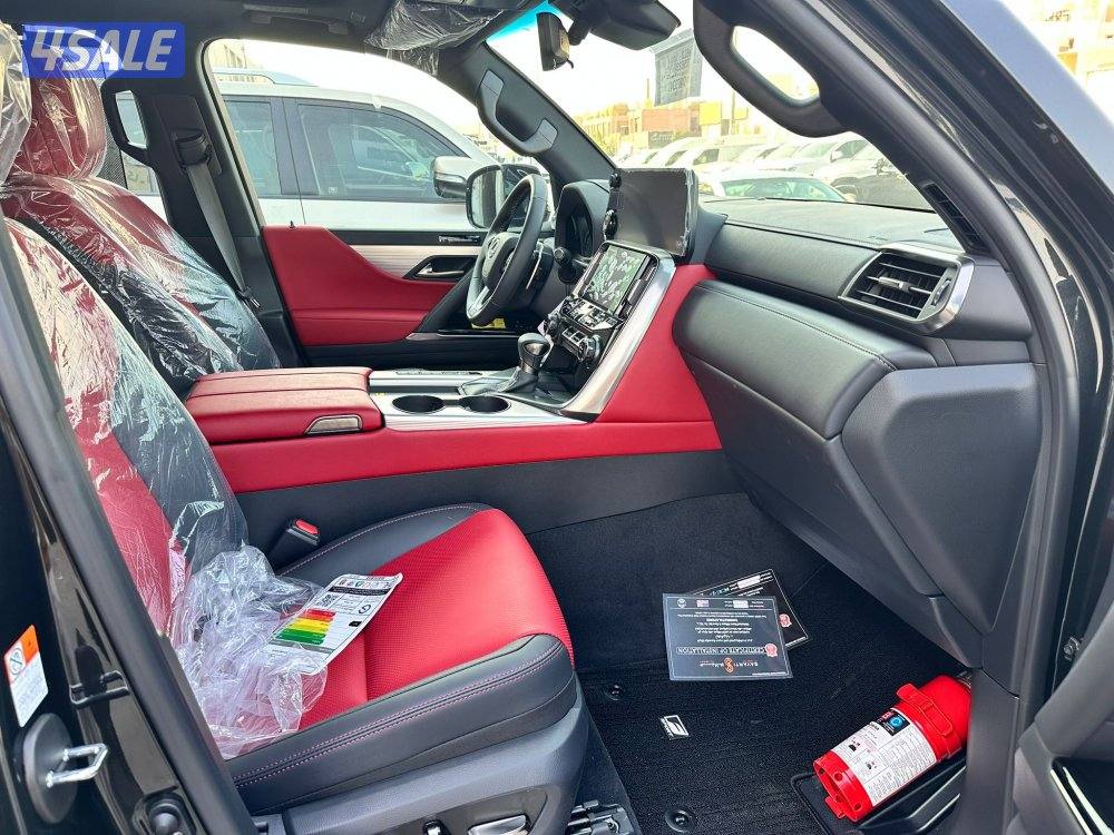 لكزس LX600 FS SPORT الساير موديل 2025 اصفار صبغ الوكالة10