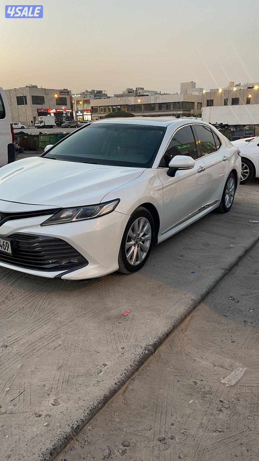 للبيع كامري GLE 2018 فل0