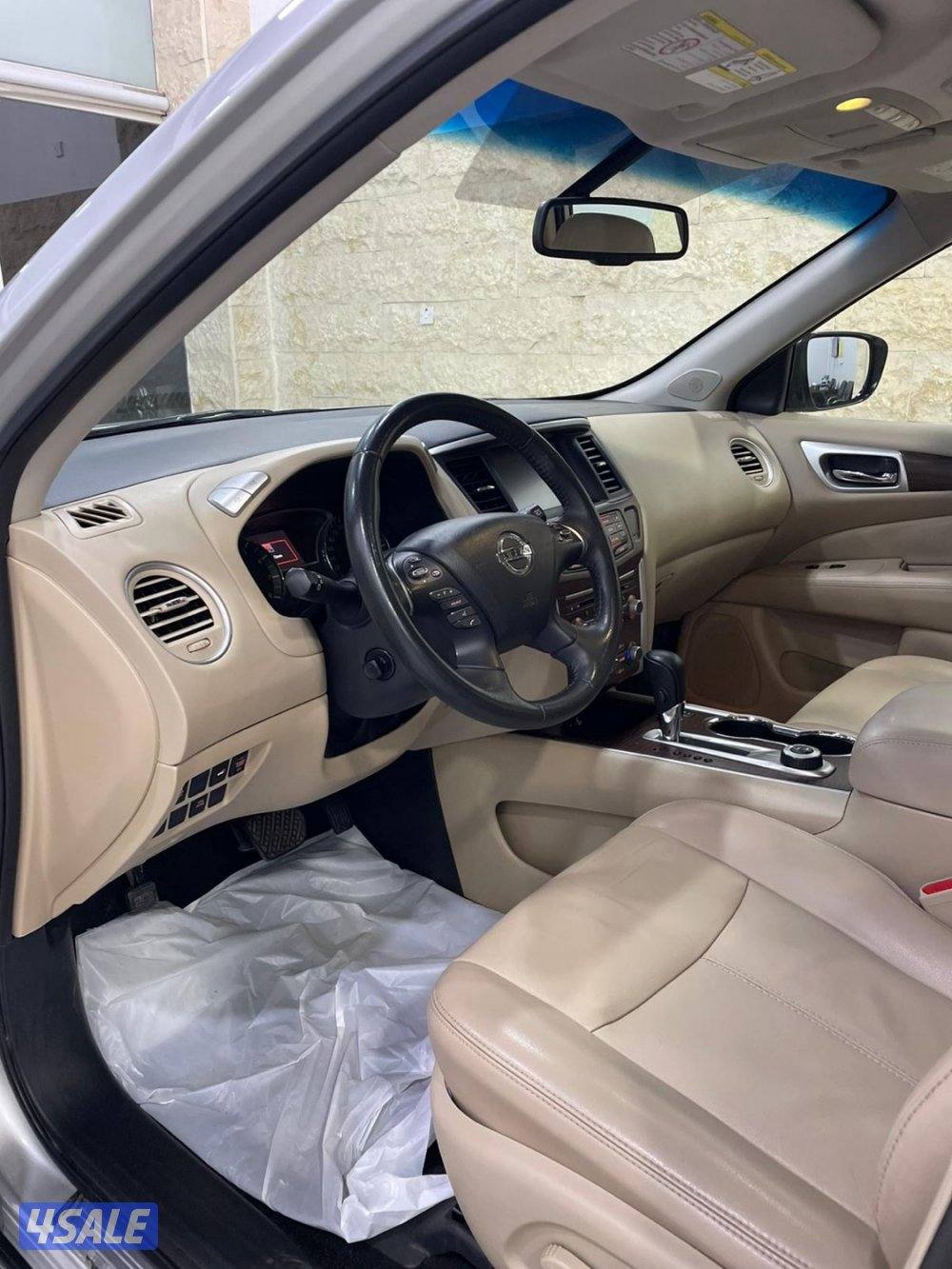 للبيع نيسان باثفايندر 20194