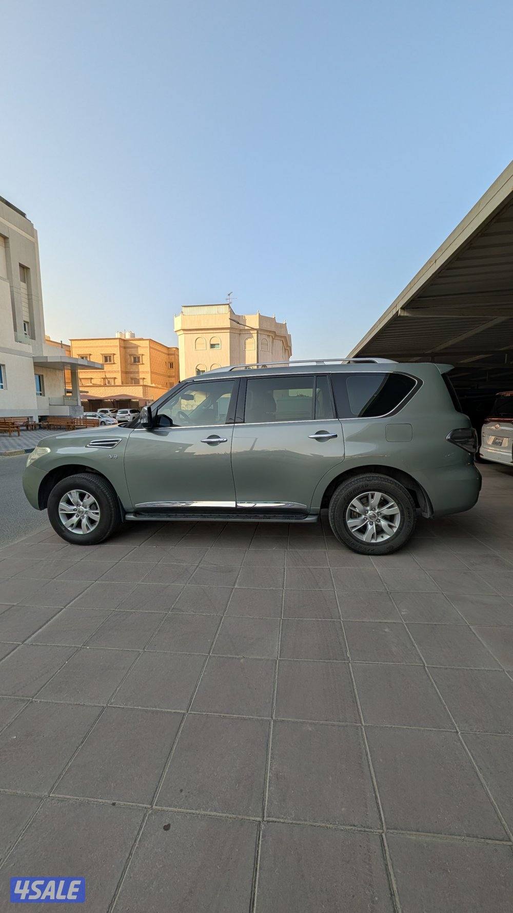 للبيع باترول 2012 Se4