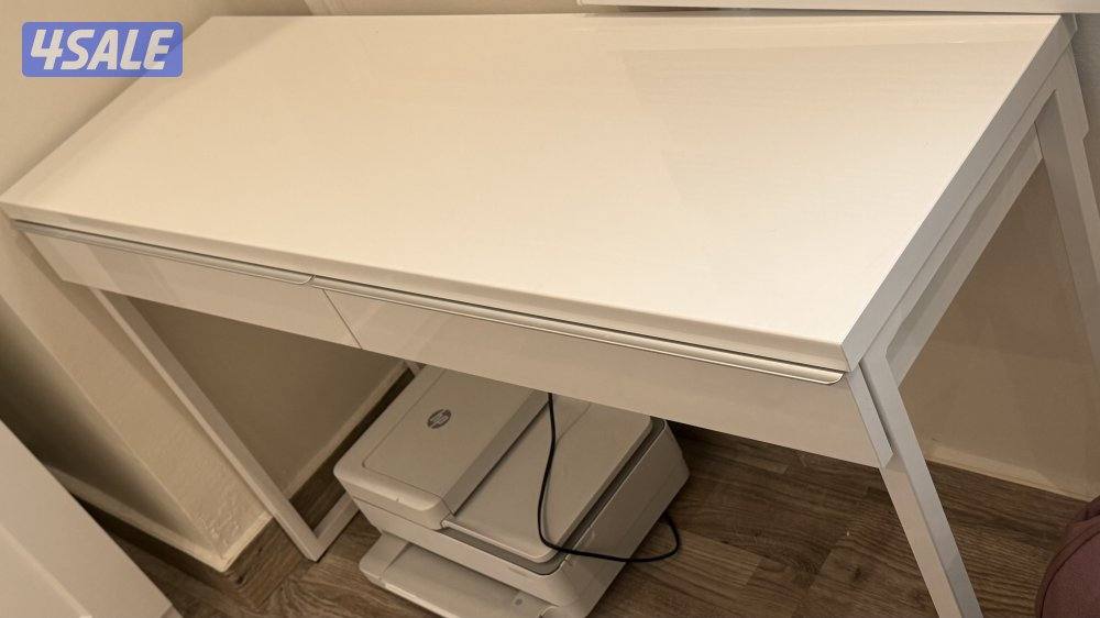 "** مكتب ايكيا جديد **"2