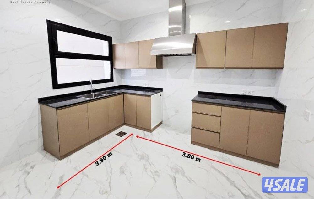 للايجار دور ارضي في المسايل قطعه ٥تتكون من ٤غرف وصلتين0