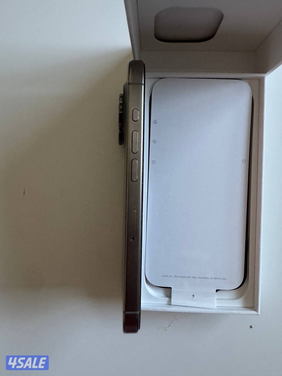 ايفون 15 برو 256 جيجا نظيف جدا4