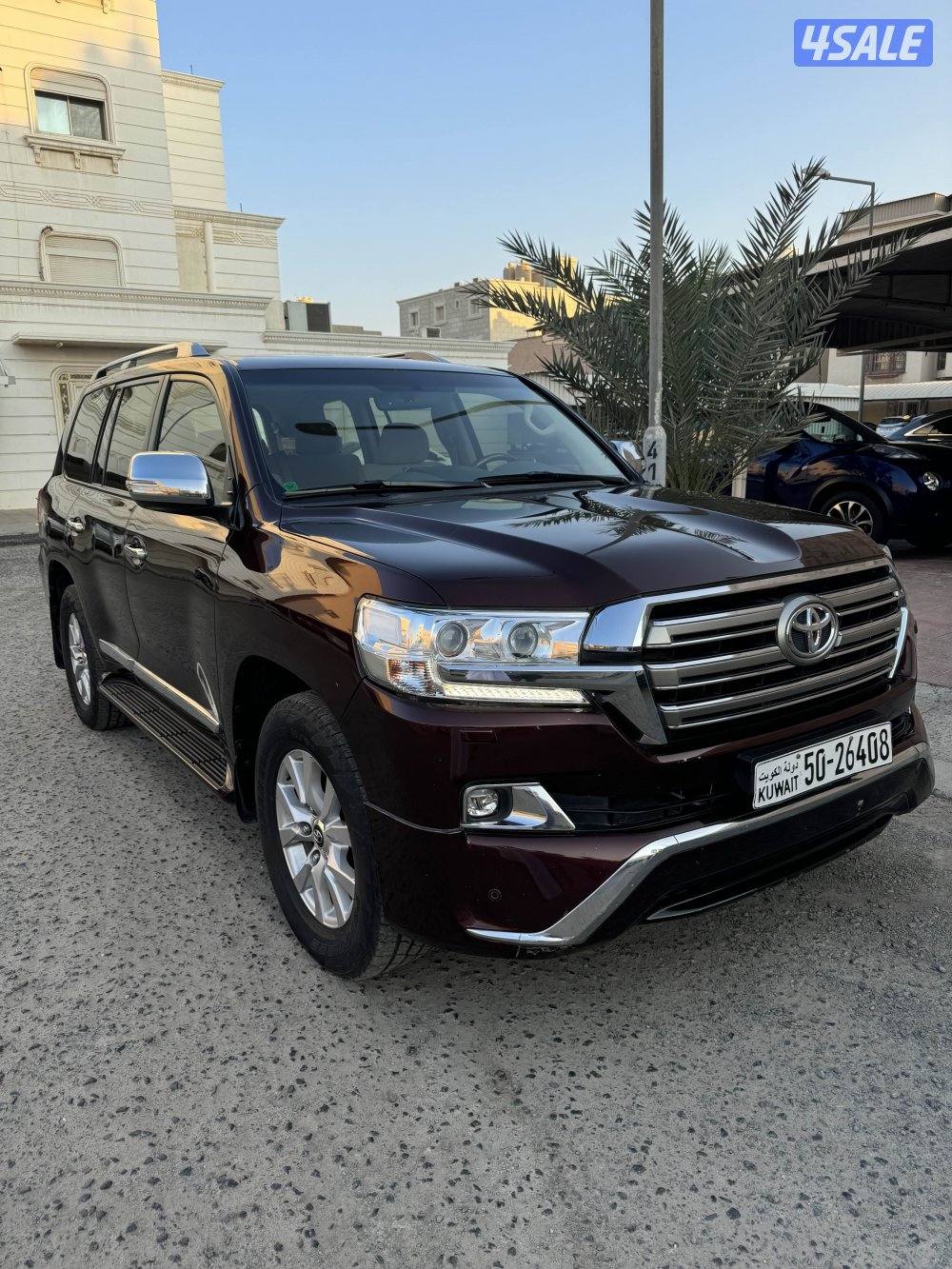 لاند كروزر موديل gxr 8v 20172