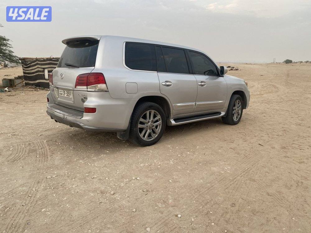 جيب لكزس 570 LX 20091