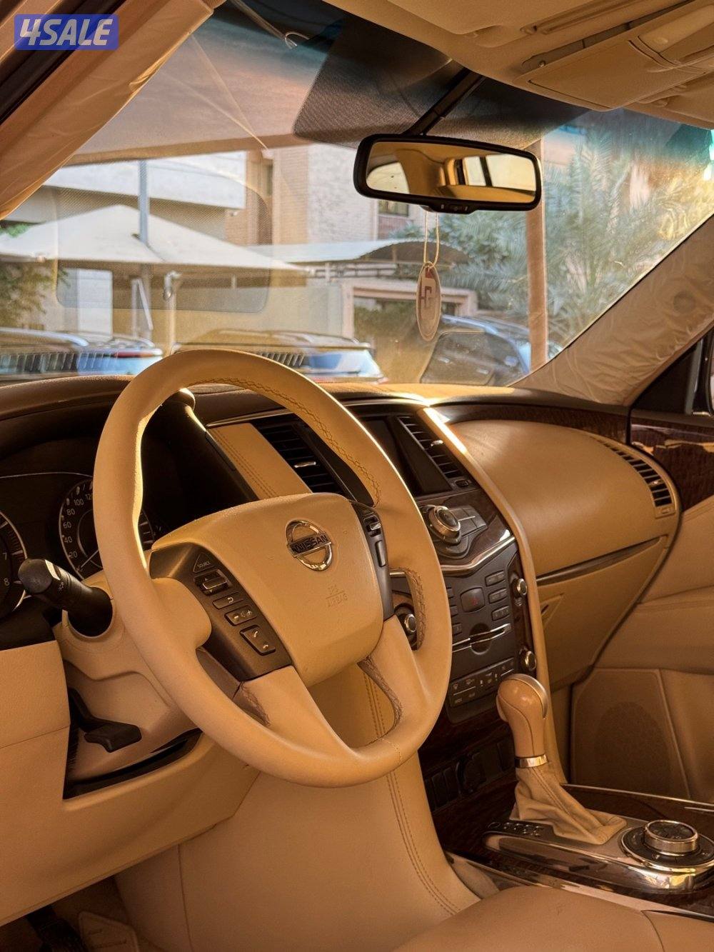 للبيع باترول 2012 بحالة ممتازة7