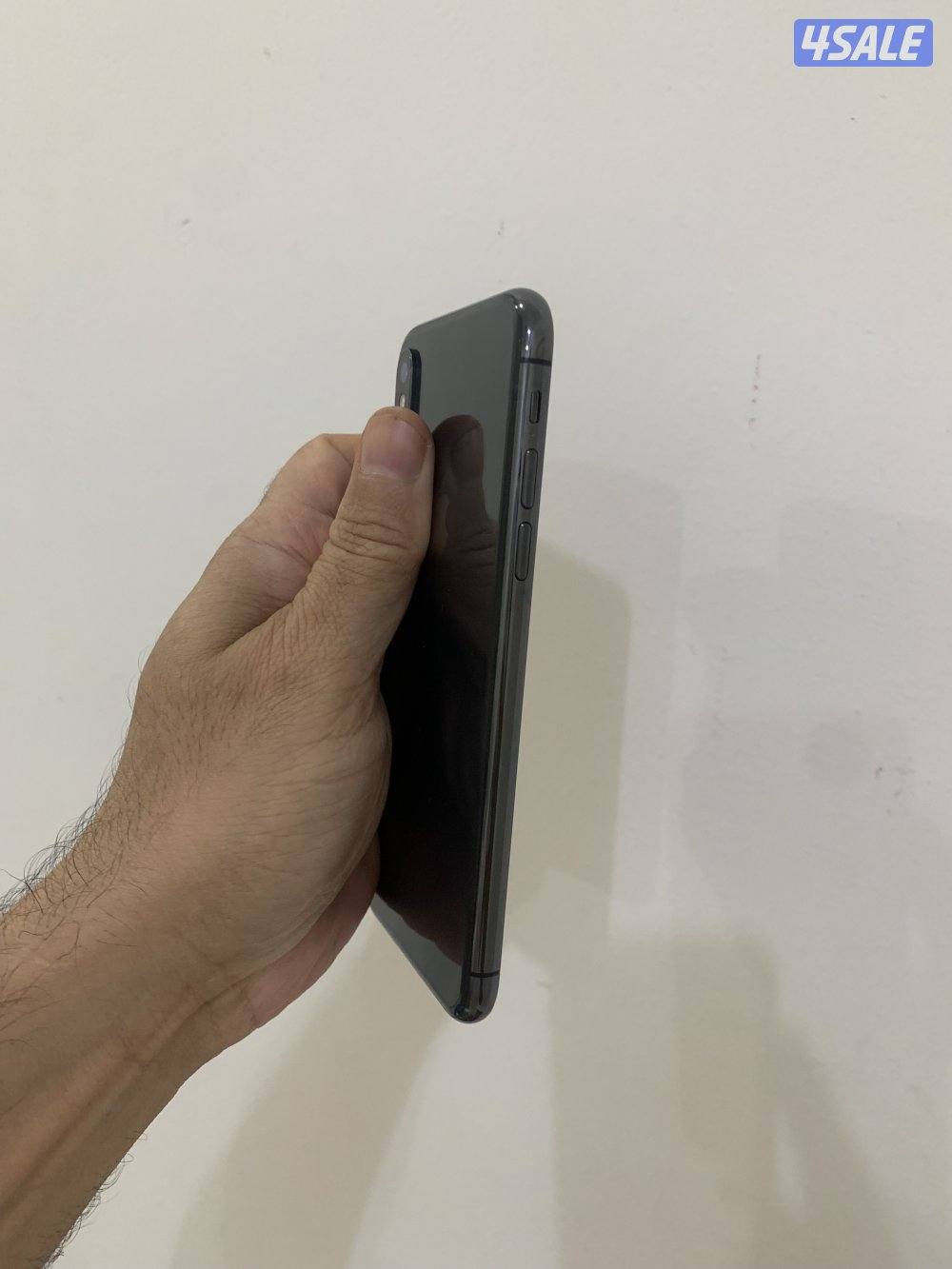 للبيع ايفون X سعة 256 جيجا أسود نظيف جدا5